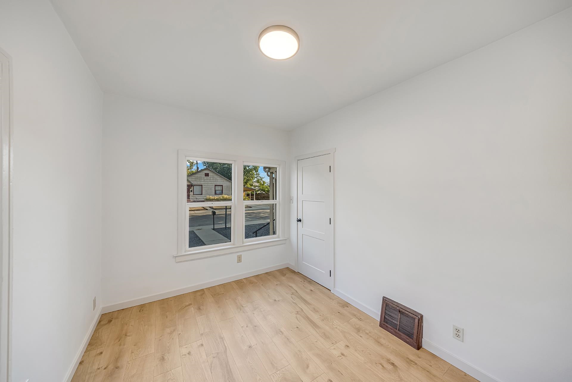 1445 Texas Avenue Property Photo 18