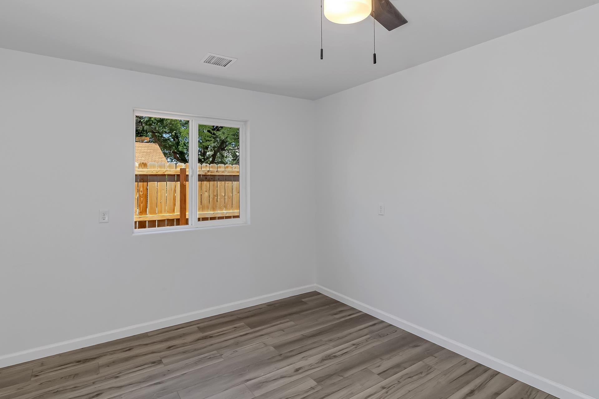 1445 Texas Avenue Property Photo 34