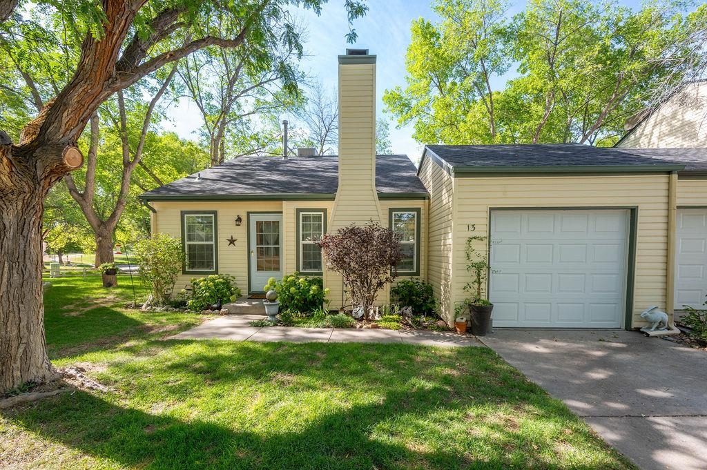 13 Dubonnet Court Property Photo 1