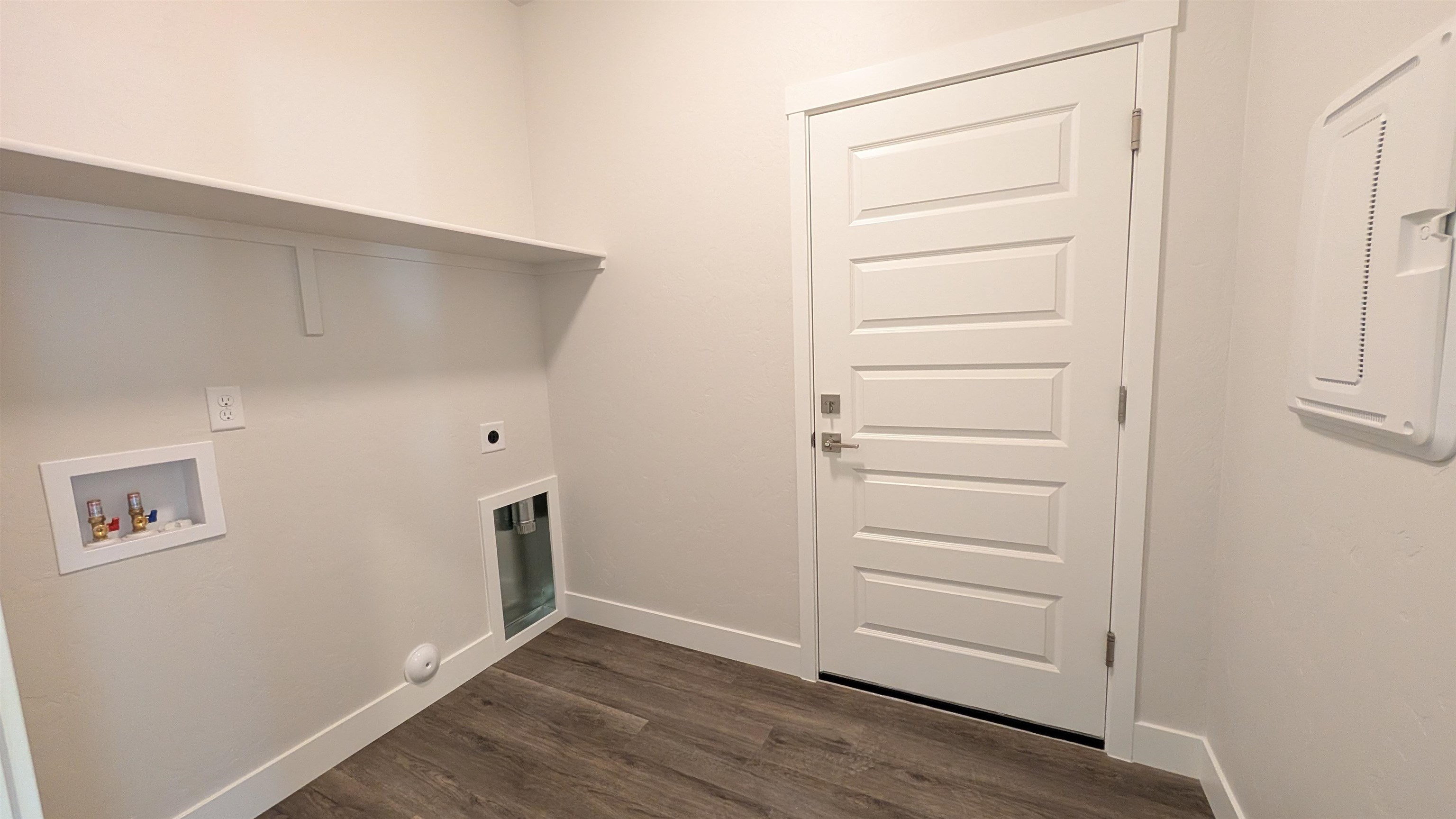 1680 Rusty Rivet Road Property Photo 13