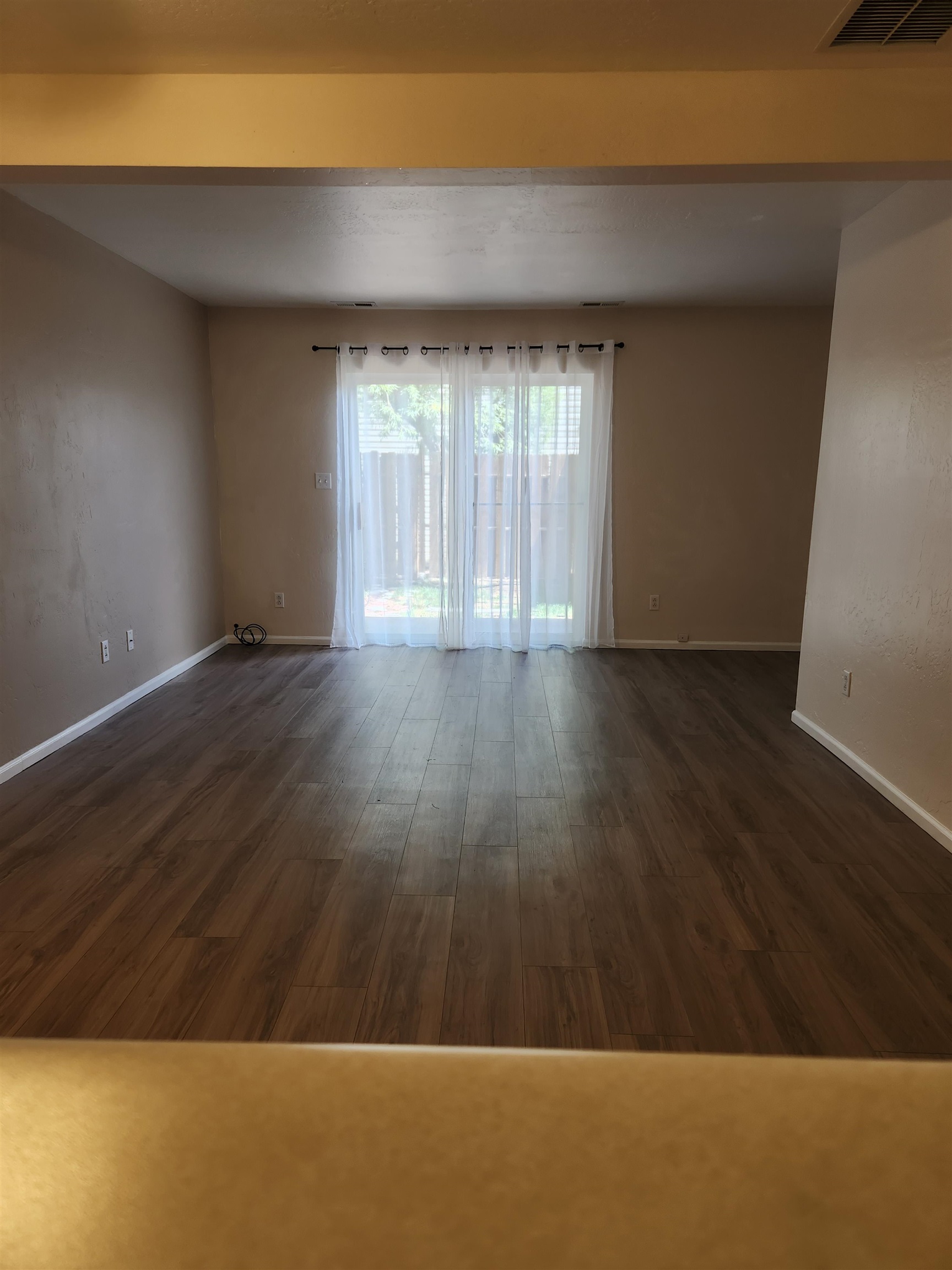 2502 Rail Avenue Property Photo 3