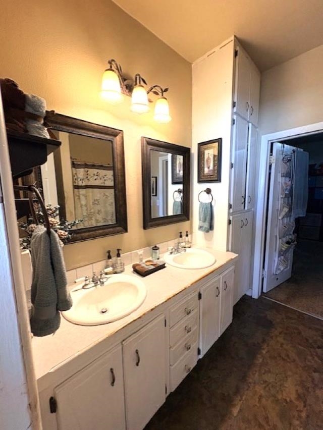 1130 20 Road Property Photo 15