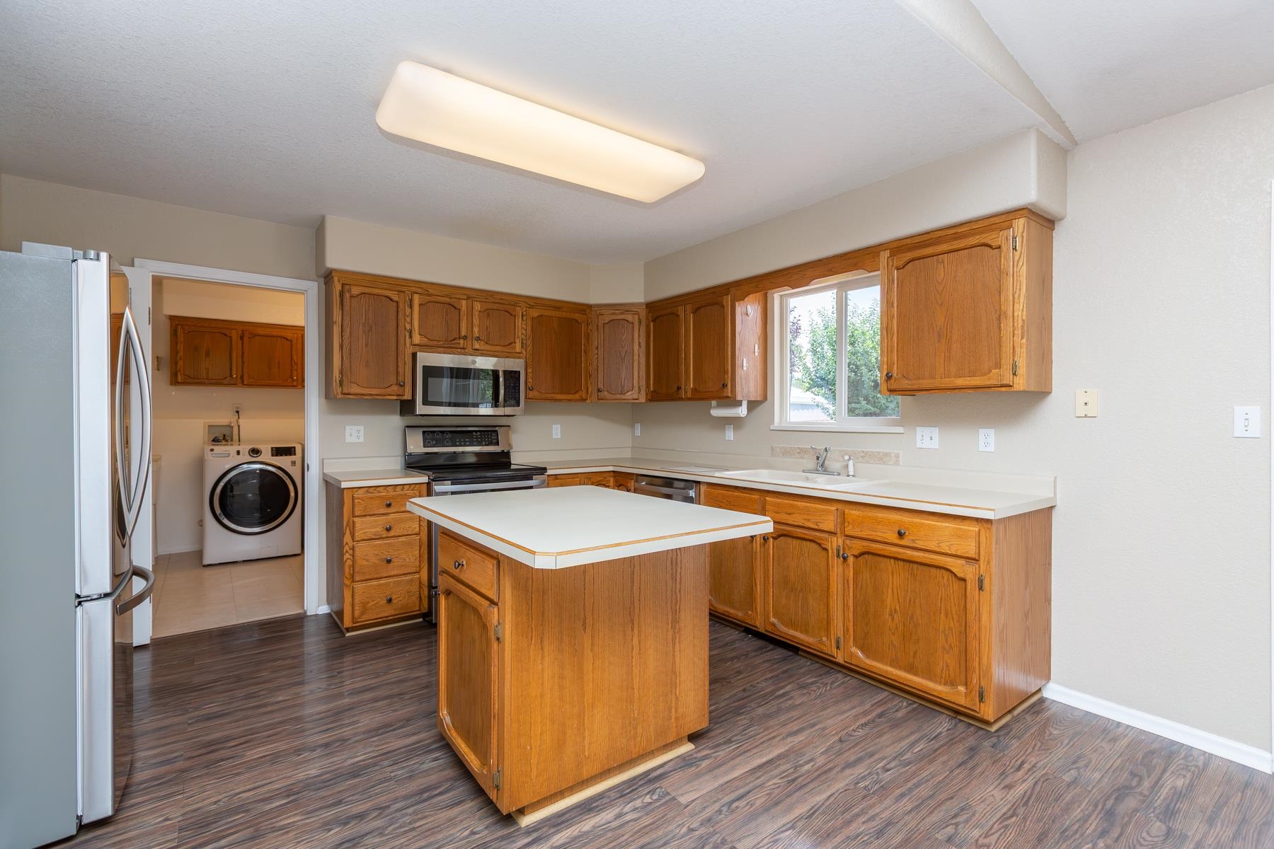 3053 Albers Drive Property Photo 10