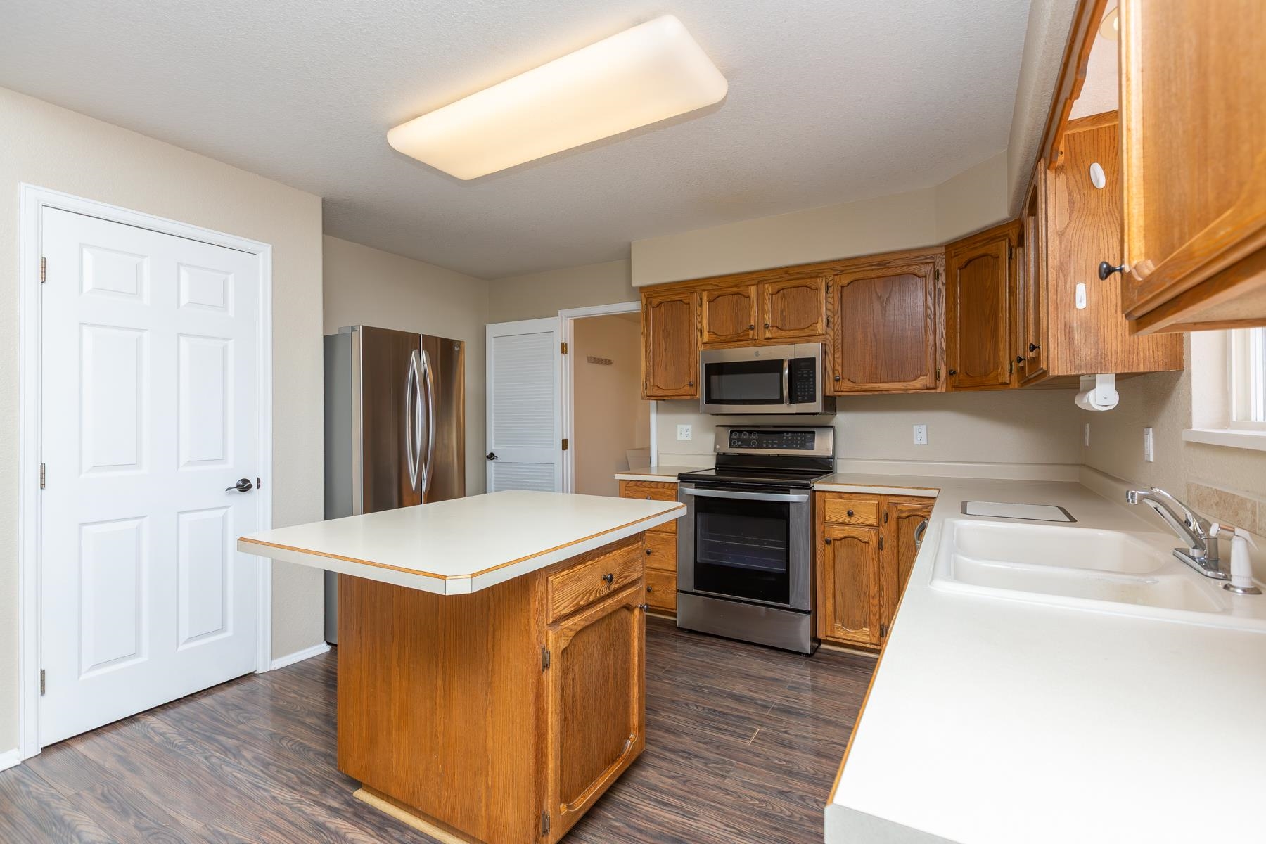 3053 Albers Drive Property Photo 11
