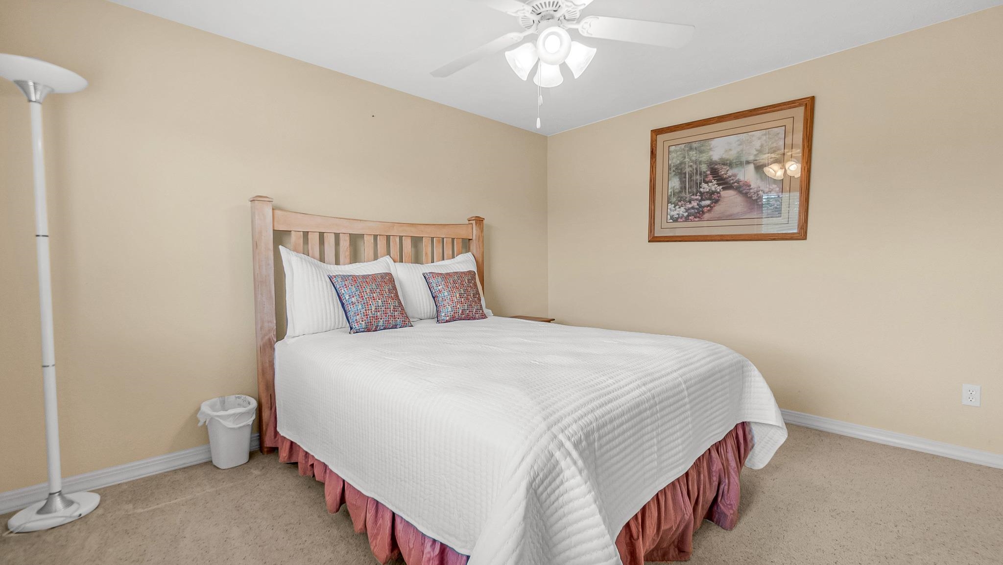 561 1/2 Garden Grove Court Property Photo 19