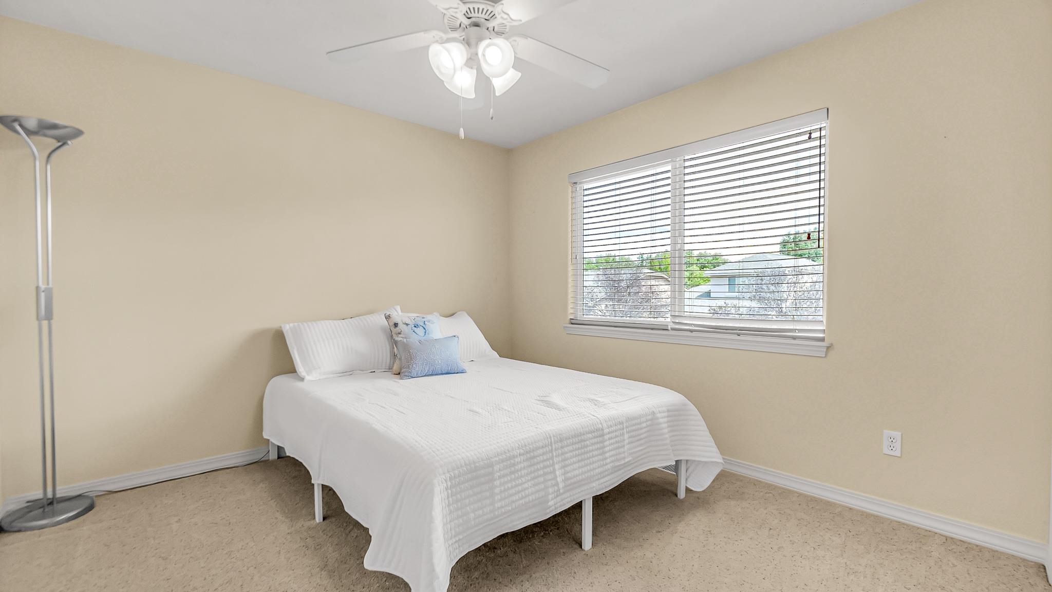 561 1/2 Garden Grove Court Property Photo 22