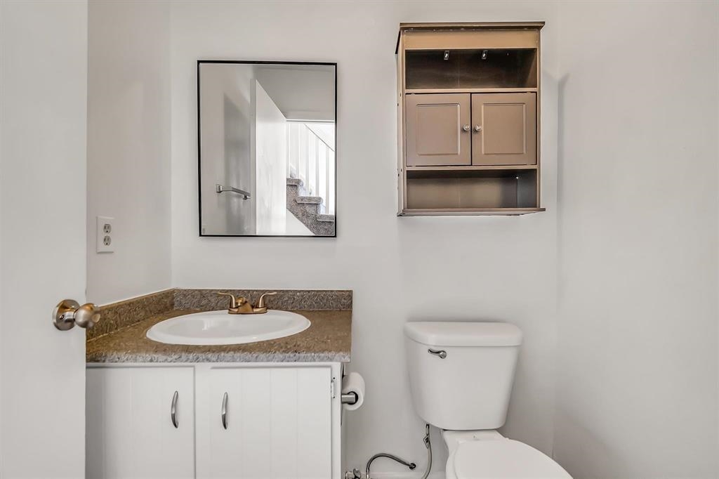 575 28 1/2 Road Property Photo 11
