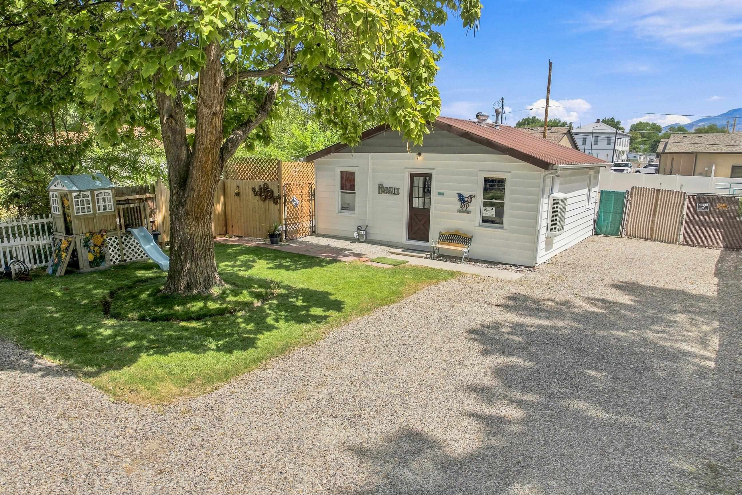 118 Laura Avenue Property Photo 1