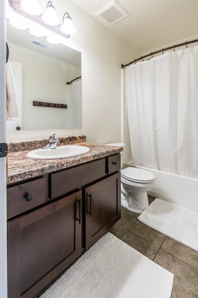 503 Blair Street Property Photo 15