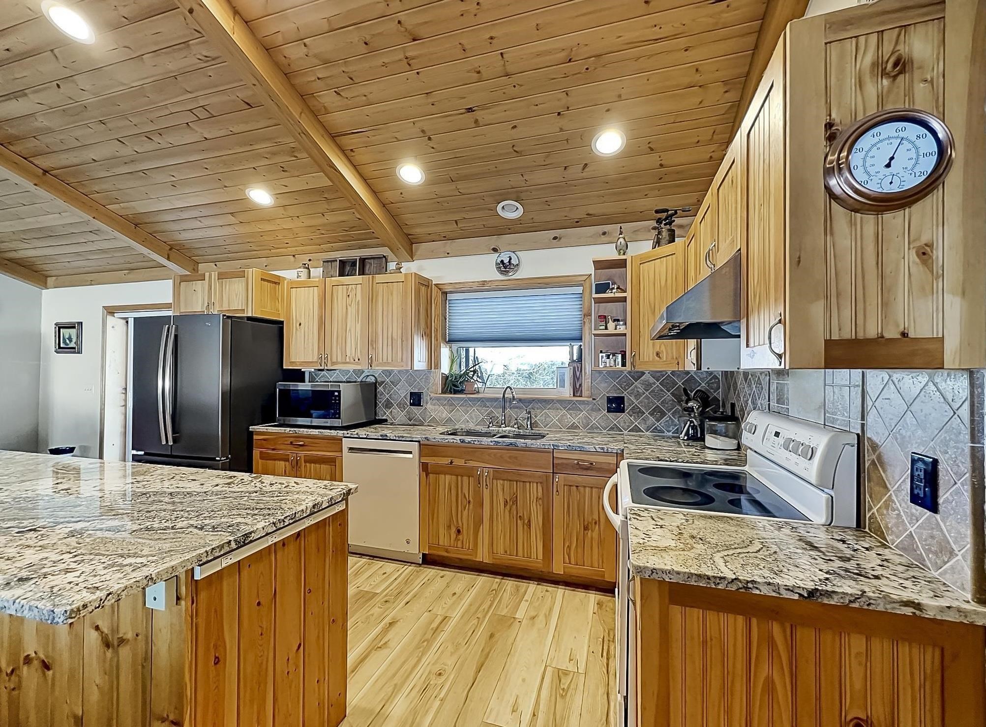 38832 Fruitland Mesa Road Property Photo 6