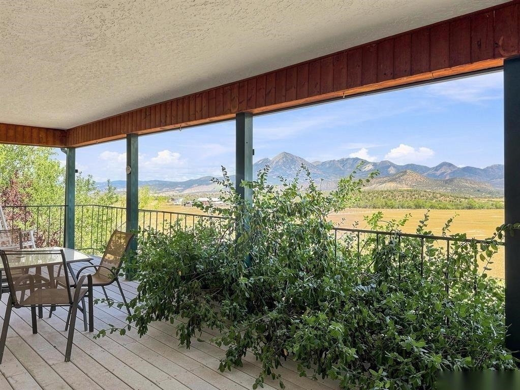 37444 Polson Road Property Photo 4