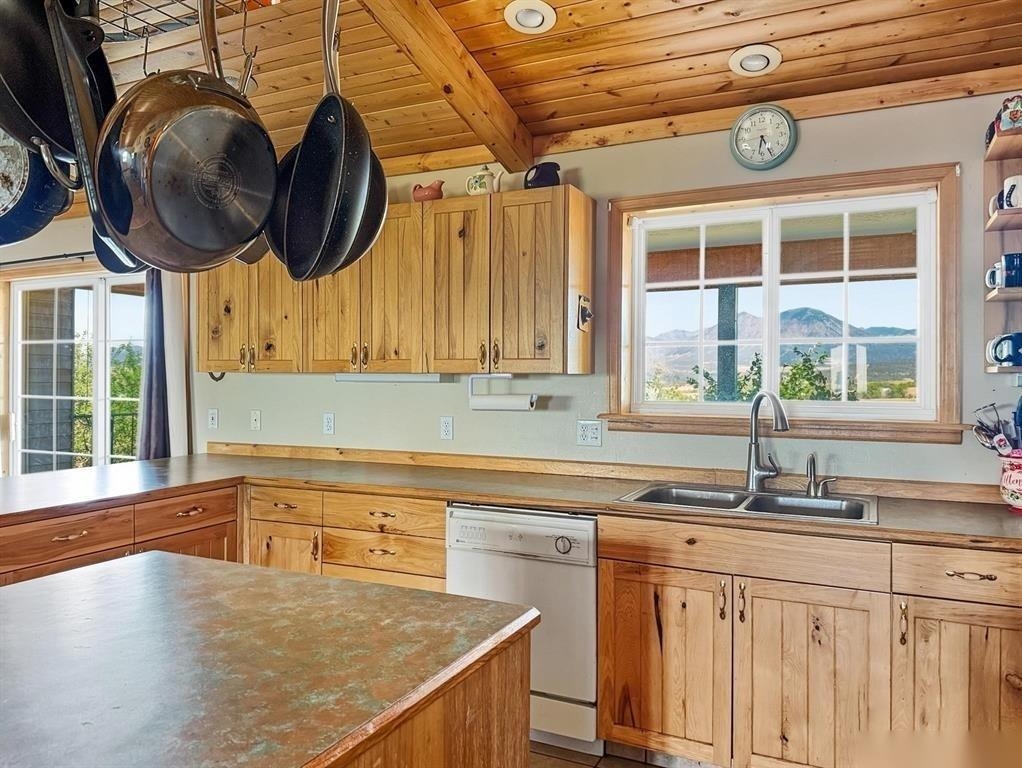 37444 Polson Road Property Photo 11