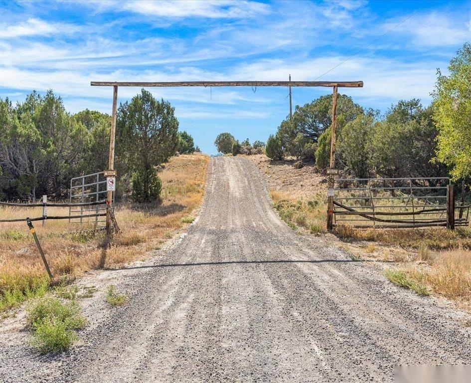 31928 B50 Road Property Photo 7