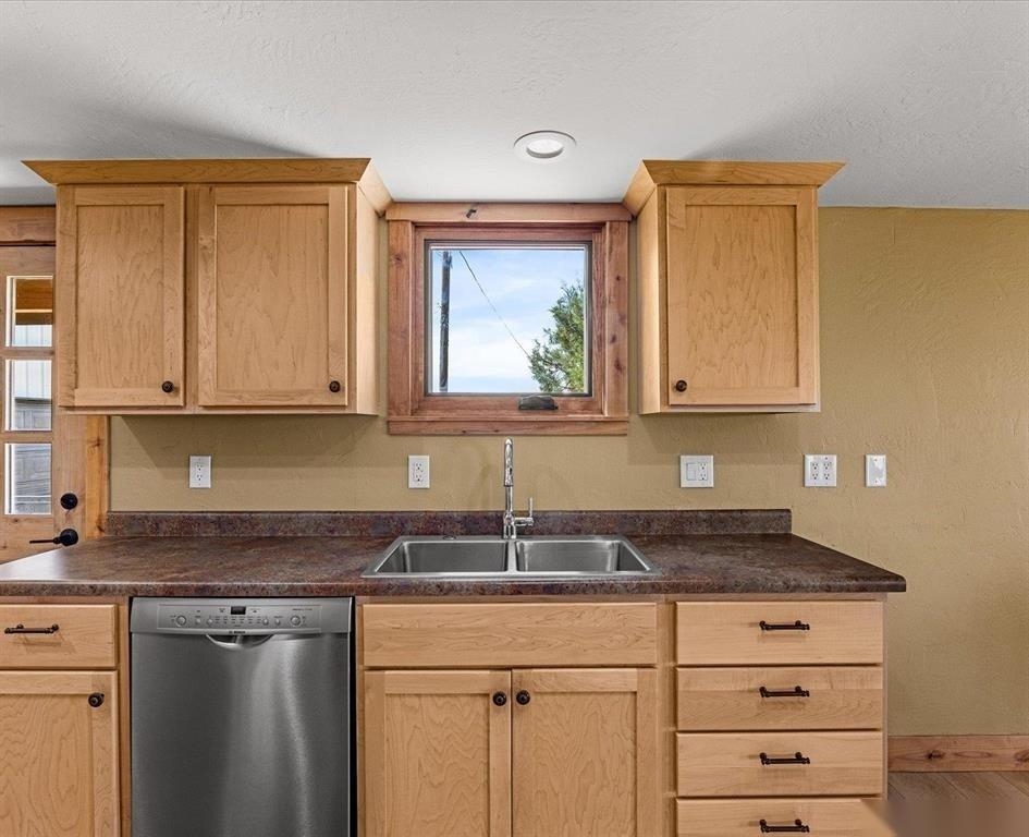 31928 B50 Road Property Photo 22
