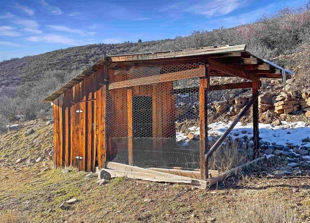 82653 Highway 92 Property Photo 35