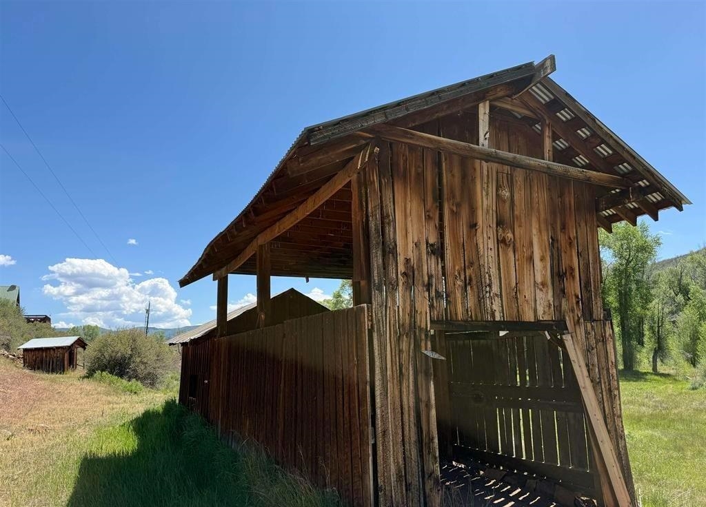 82653 Highway 92 Property Photo 41