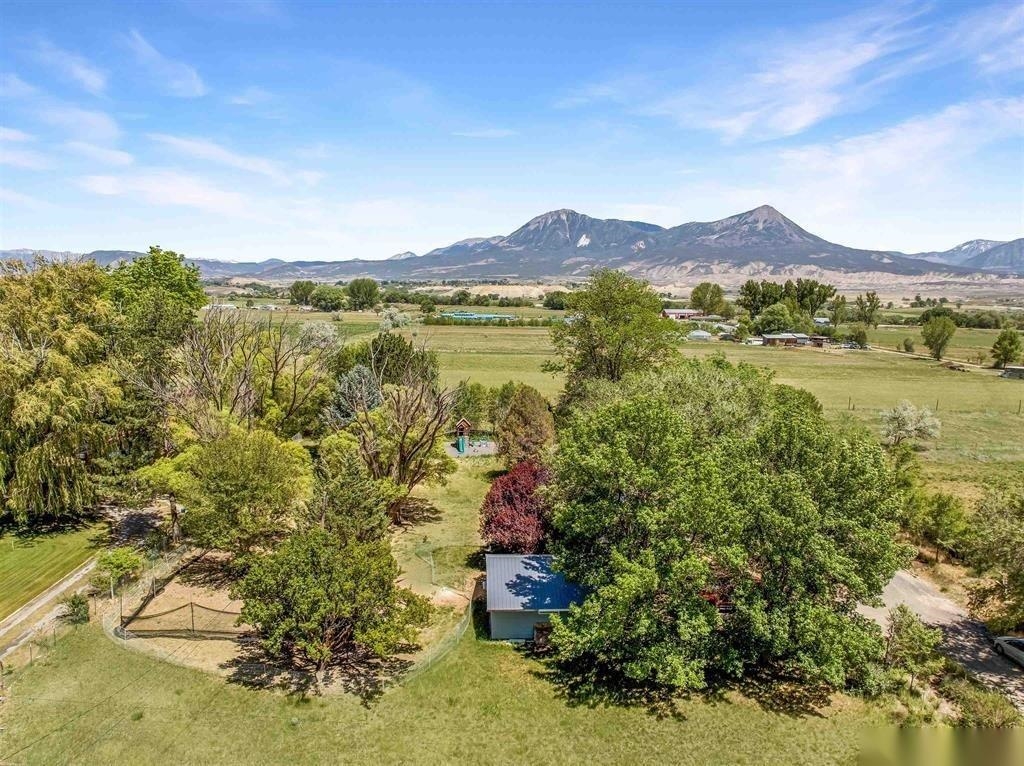 10944 3500 Road Property Photo 4