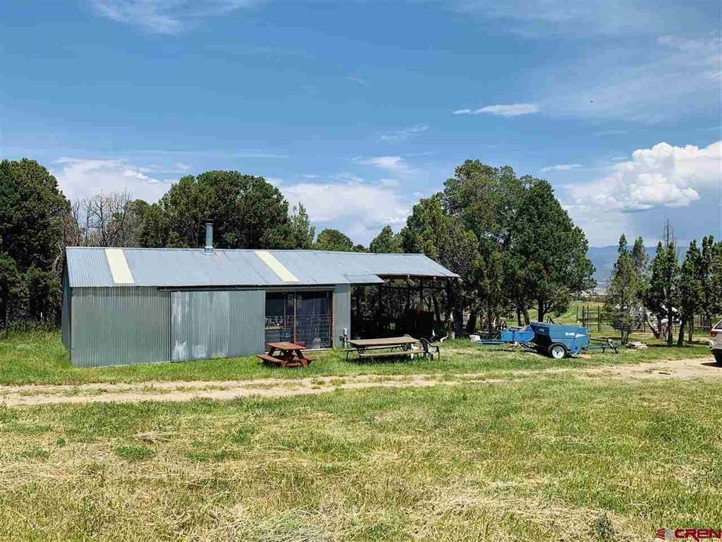 678 3375 Road Property Photo 15