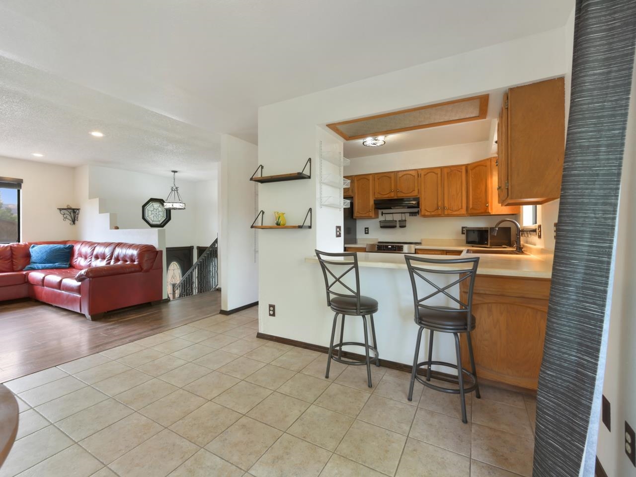 2298 S Arriba Circle Property Photo 3