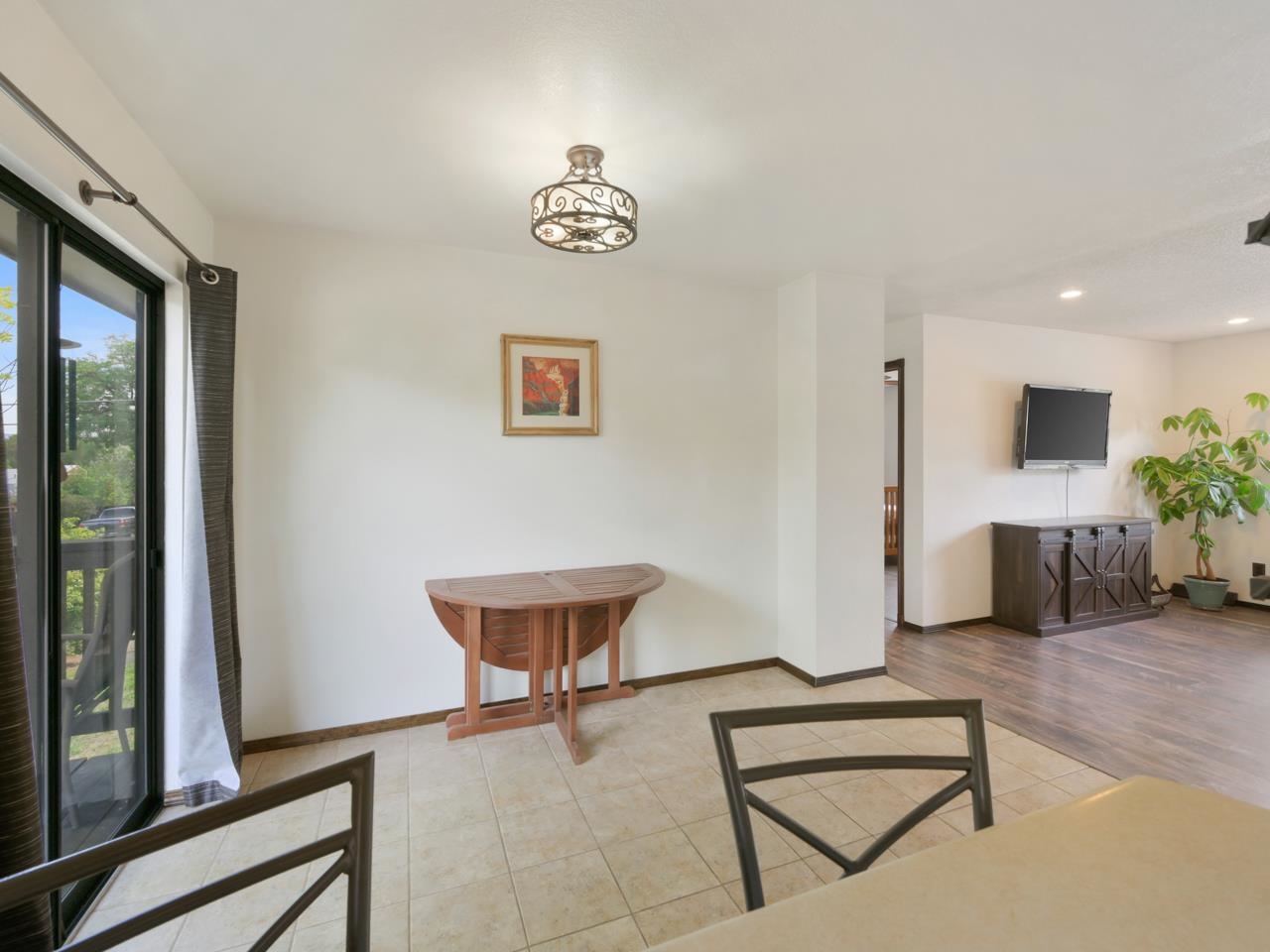 2298 S Arriba Circle Property Photo 6