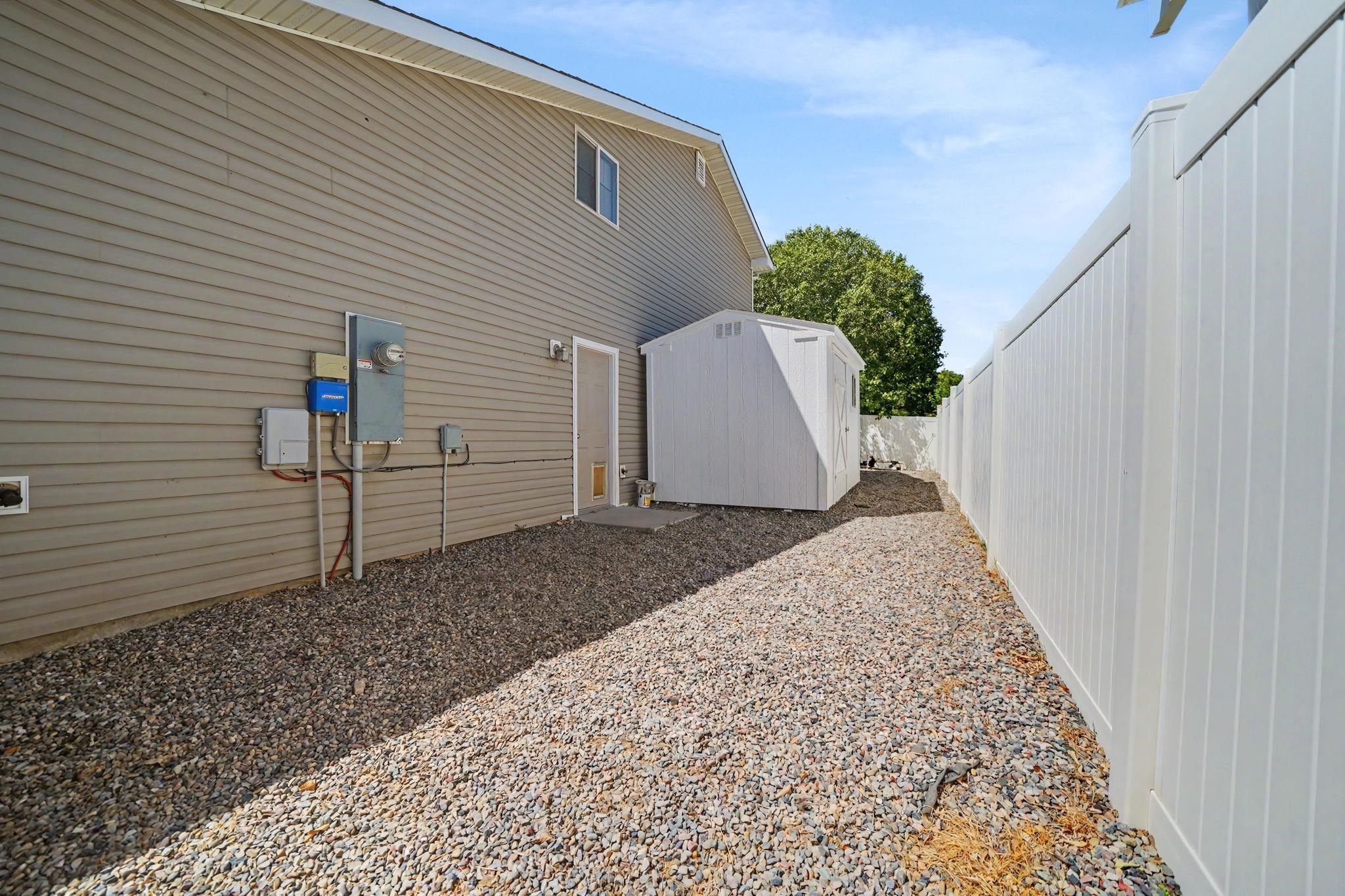 647 Longs Peak Drive Property Photo 27