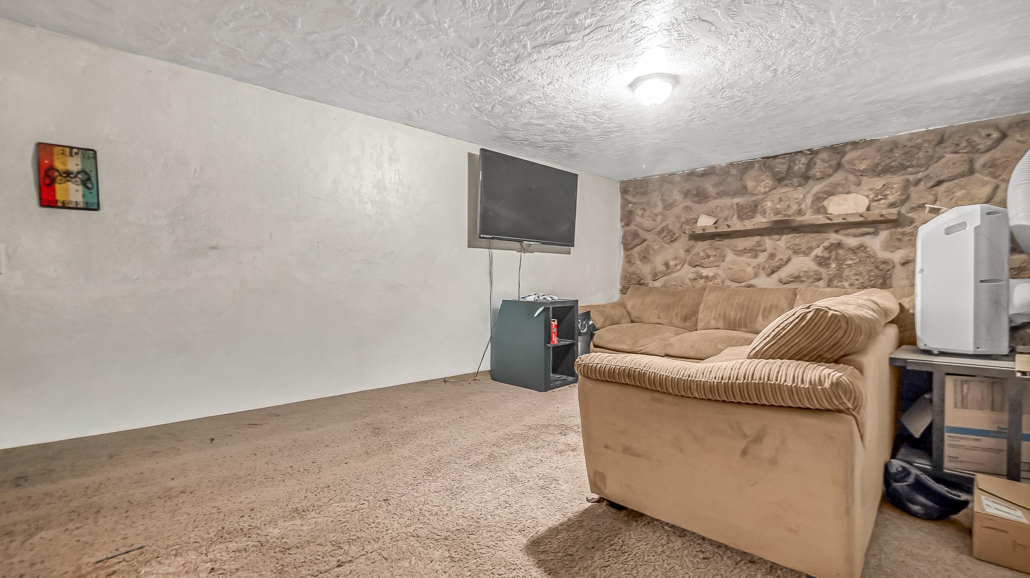 718 E Rio Blanco Avenue Property Photo 20