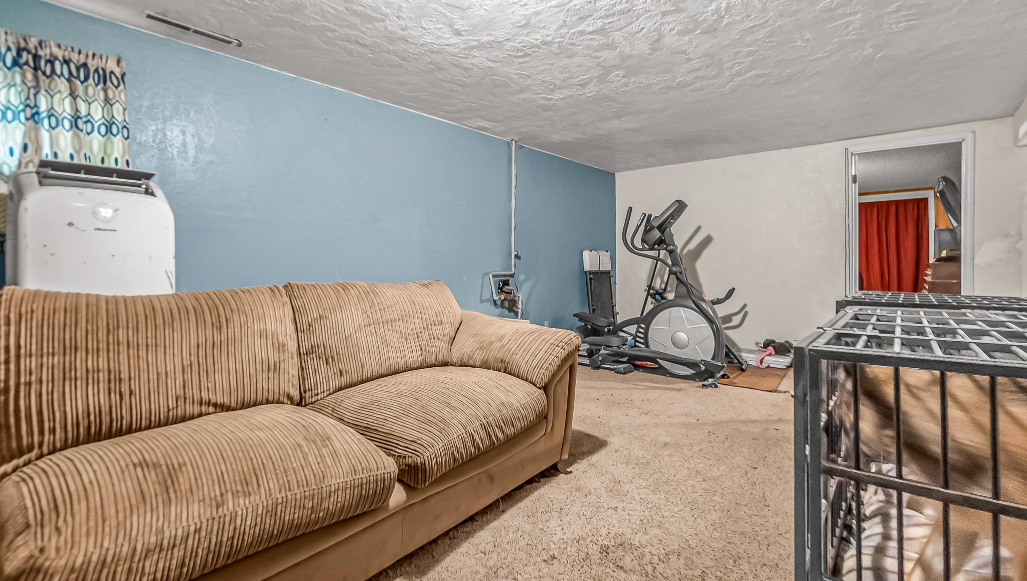 718 E Rio Blanco Avenue Property Photo 21
