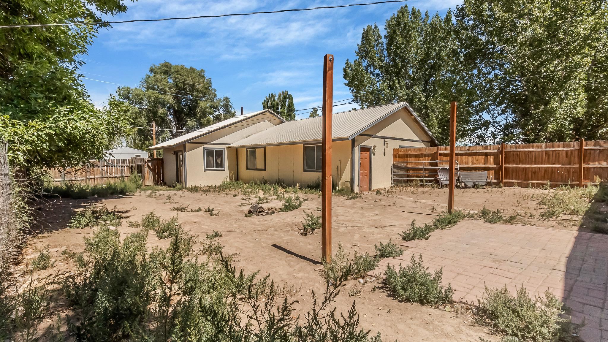 718 E Rio Blanco Avenue Property Photo 25