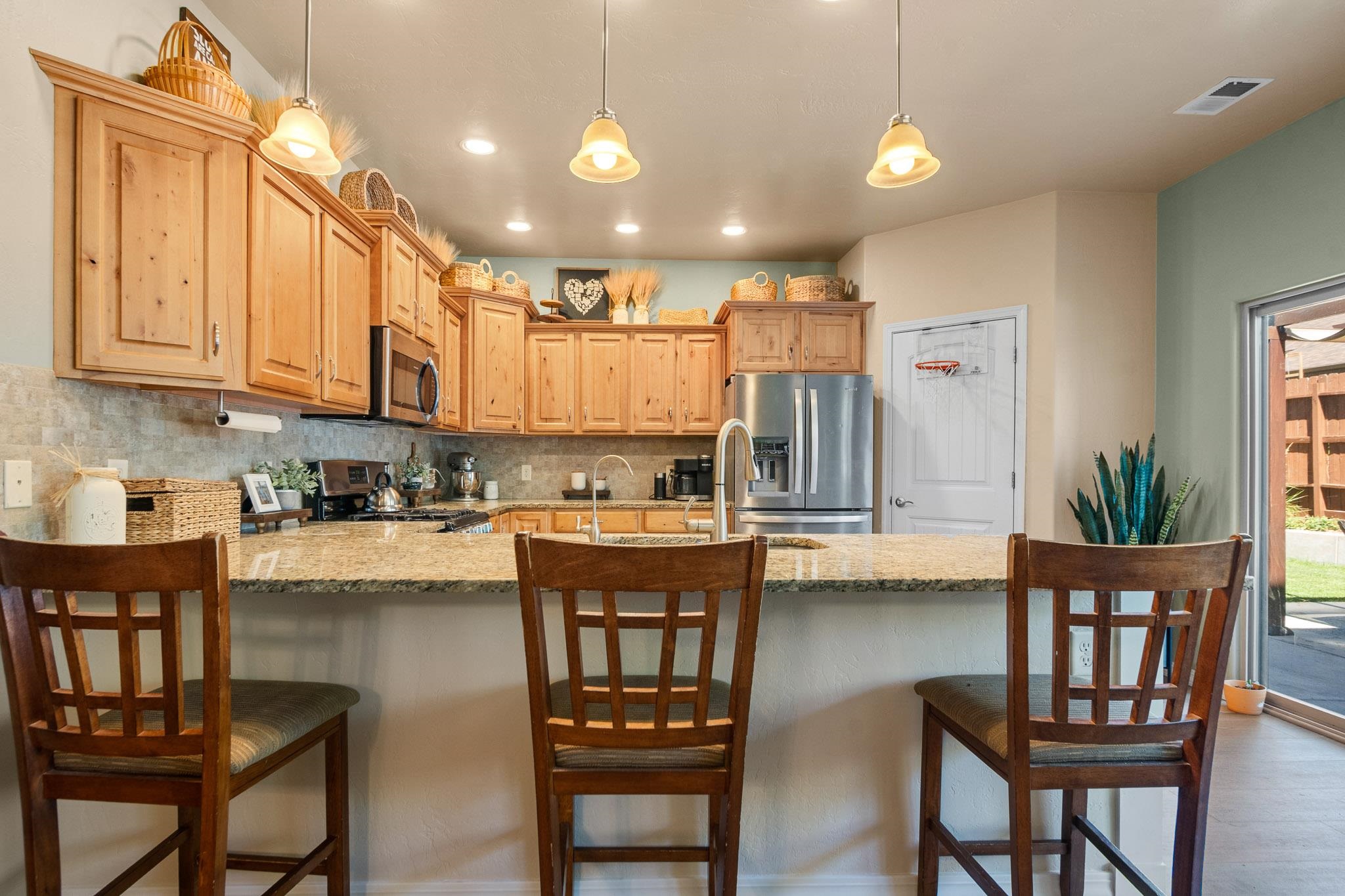 951 Vintners Court Property Photo 12