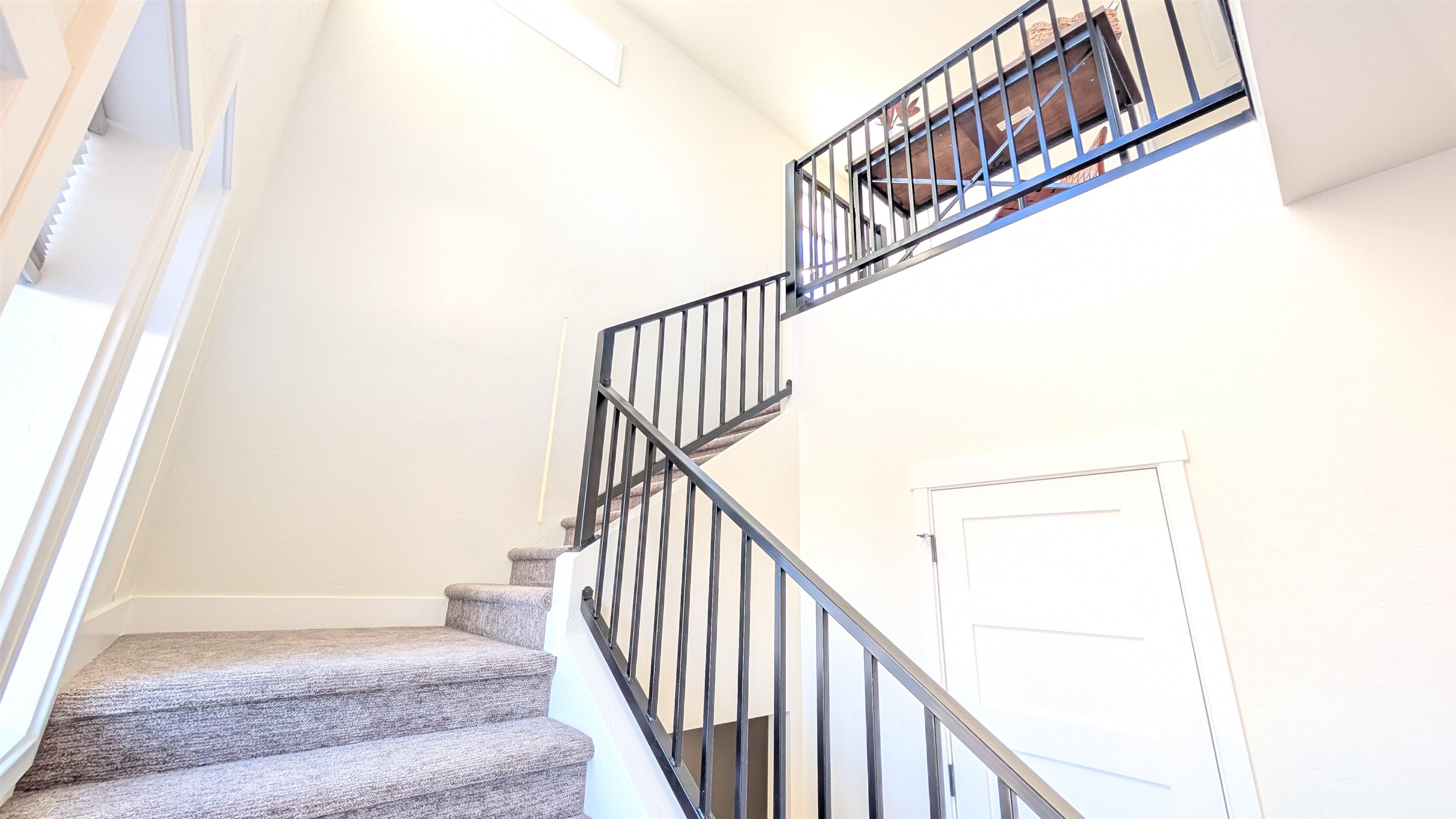 2473 Ross Road Property Photo 11