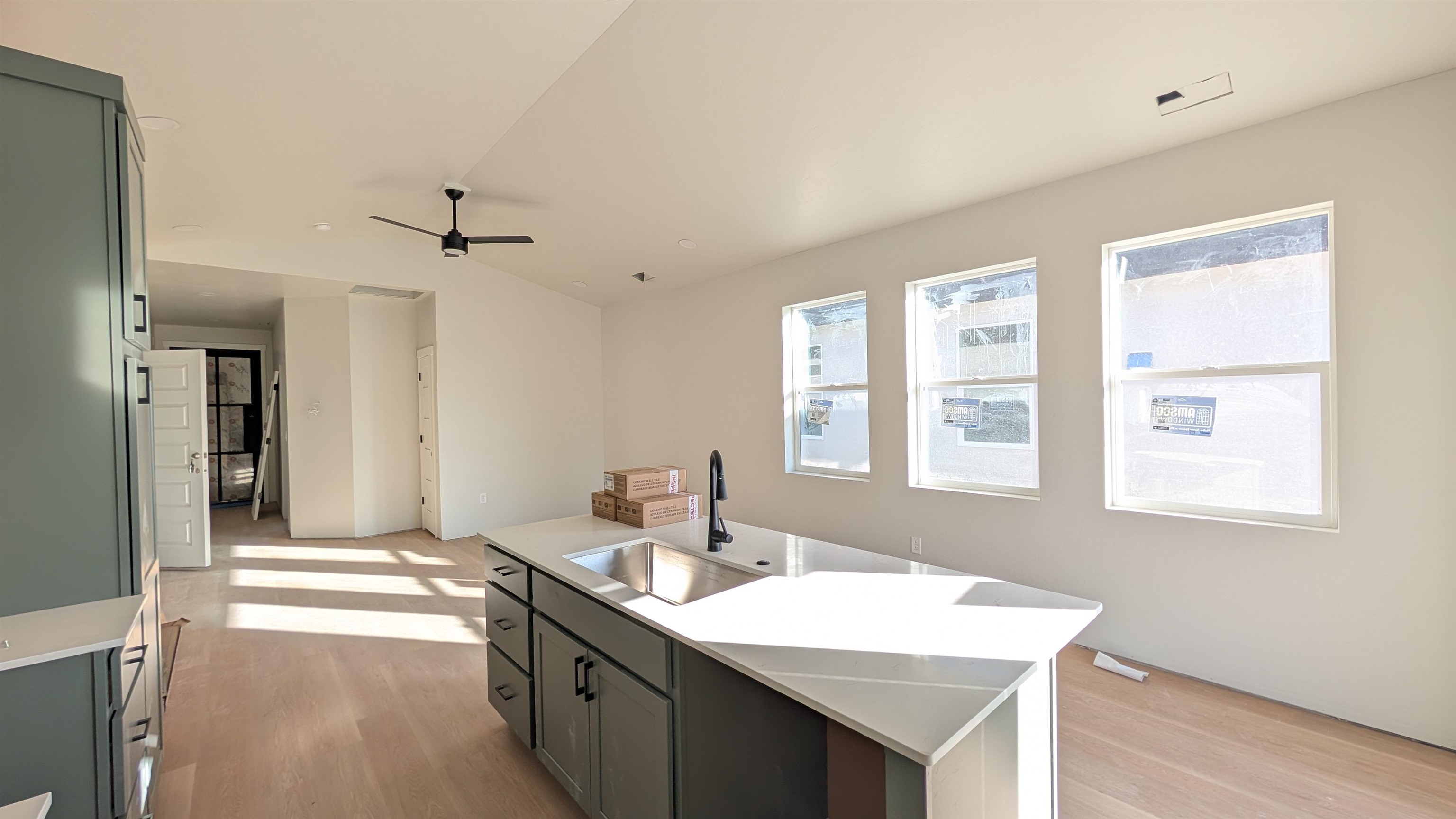 2471 Ross Road Property Photo 4