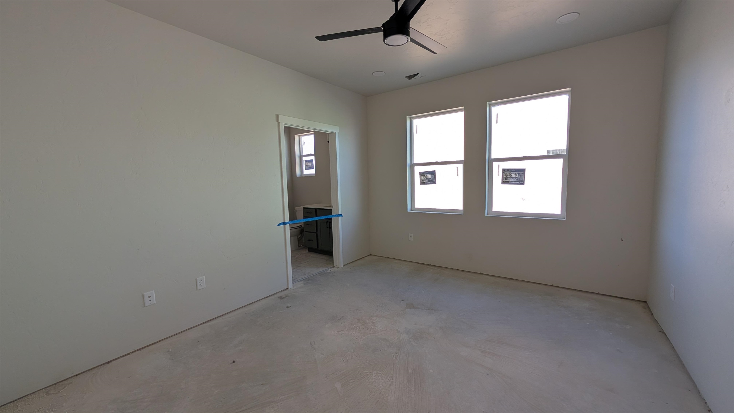 2471 Ross Road Property Photo 8