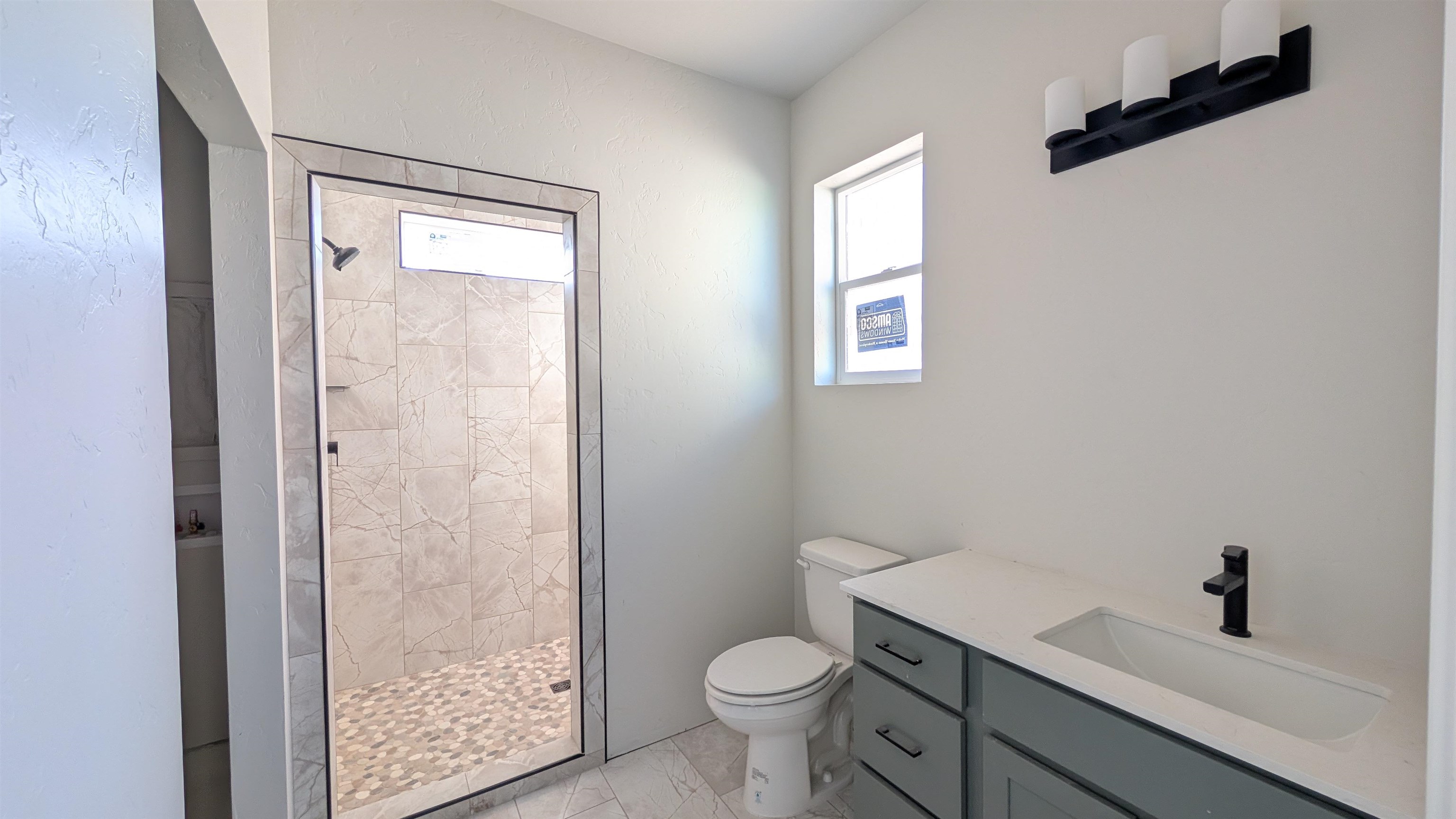 2471 Ross Road Property Photo 9