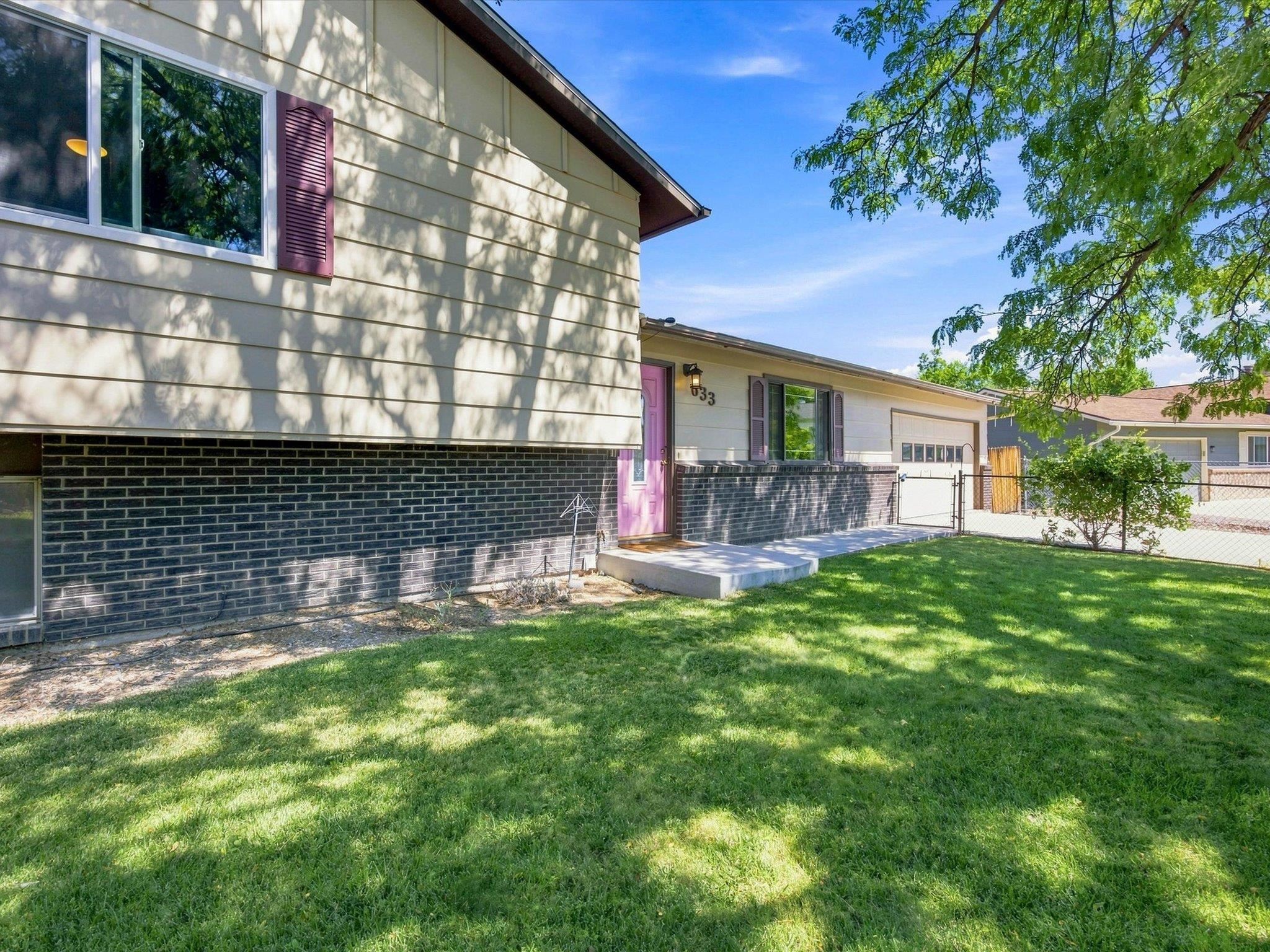 633 Sparn Court Property Photo 3