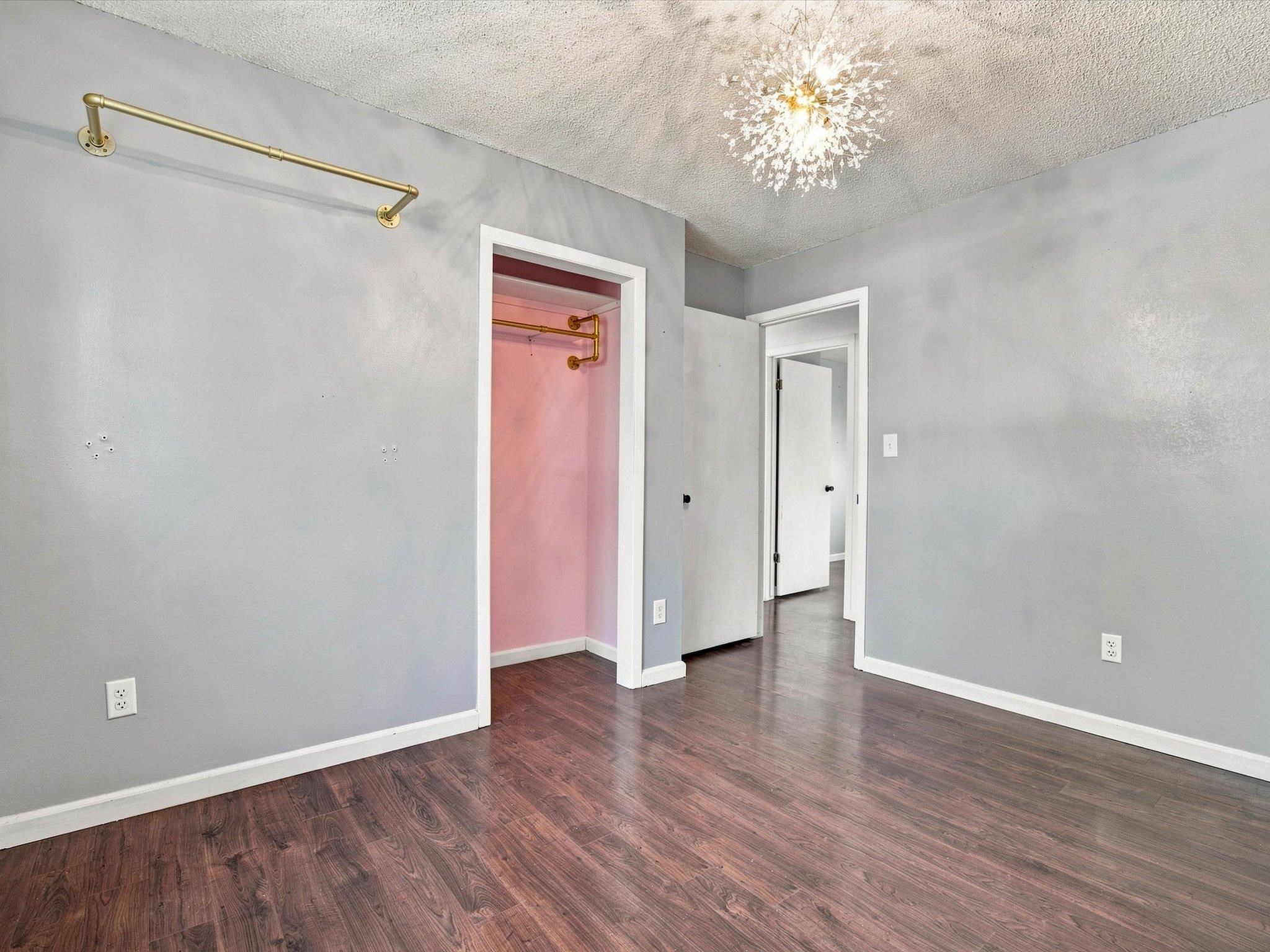 633 Sparn Court Property Photo 17