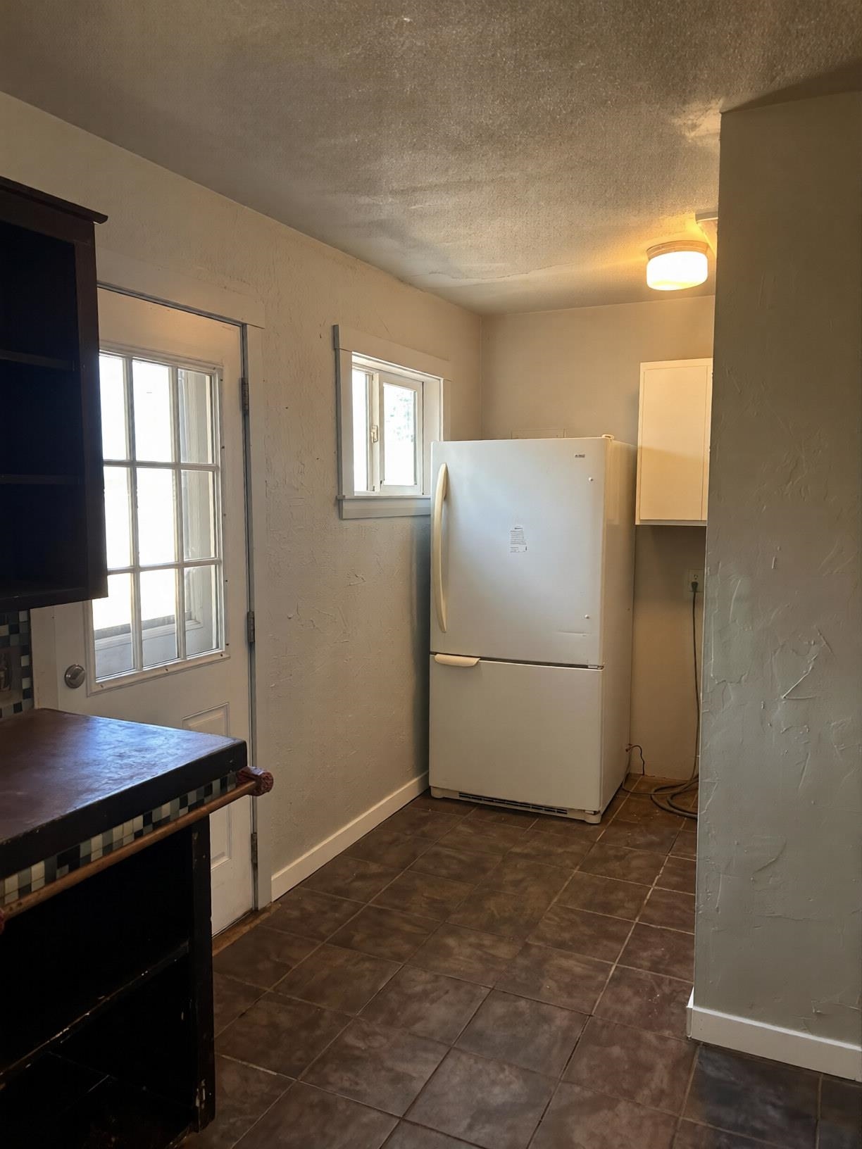 2132 Hall Avenue Property Photo 8