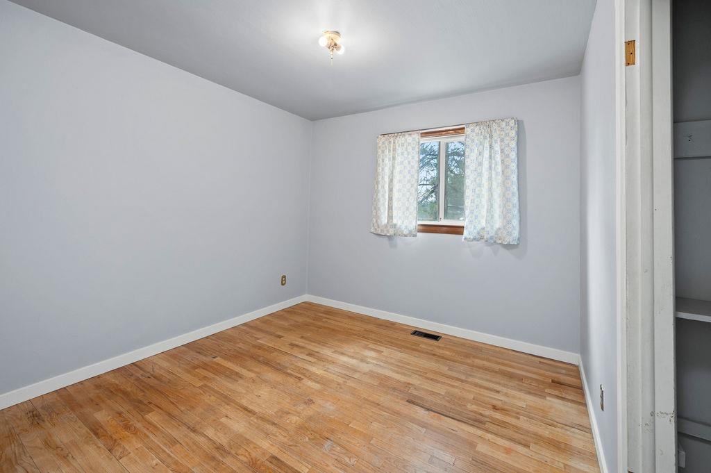 2132 Hall Avenue Property Photo 14