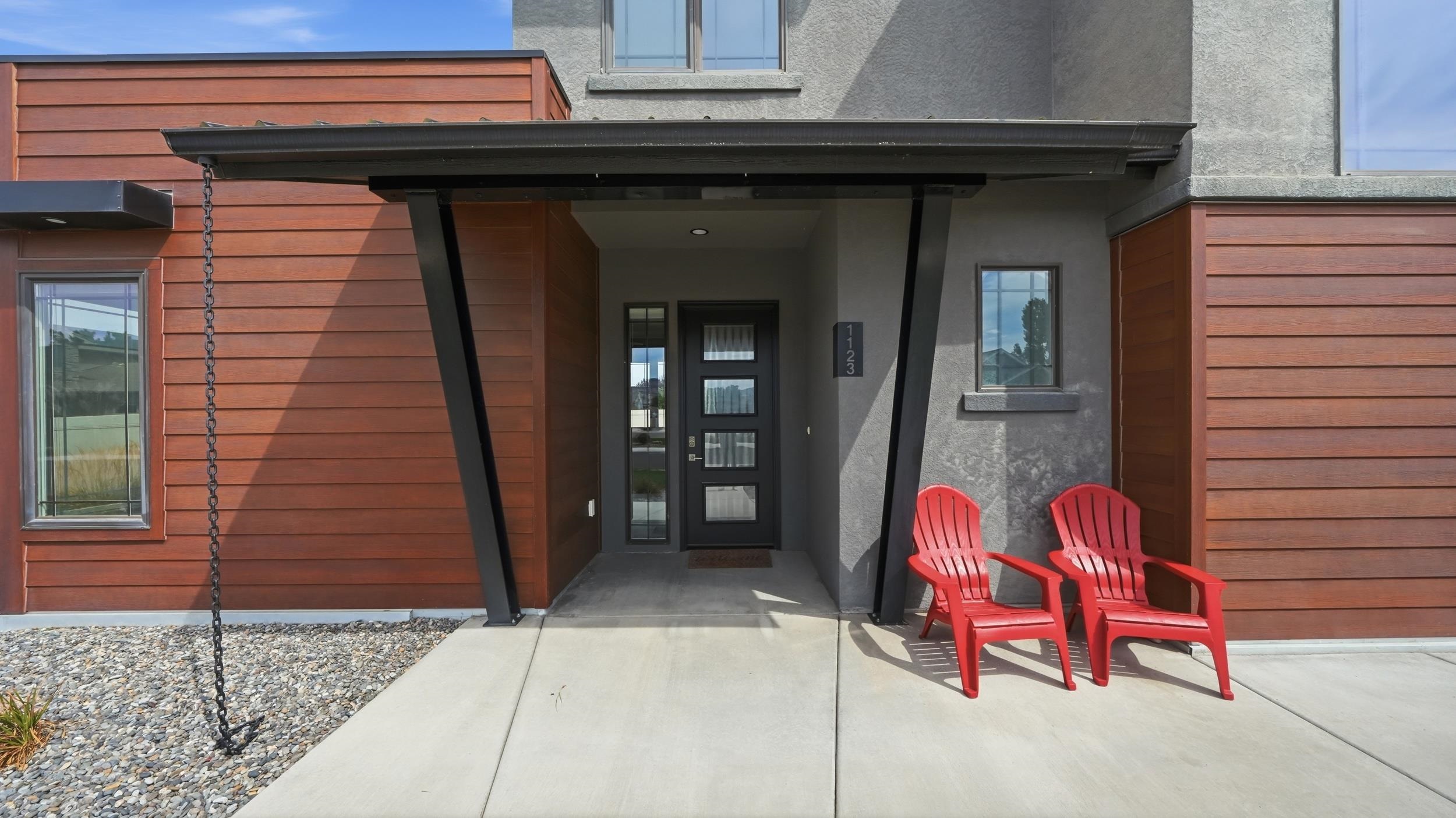1123 Laura Avenue Property Photo 5