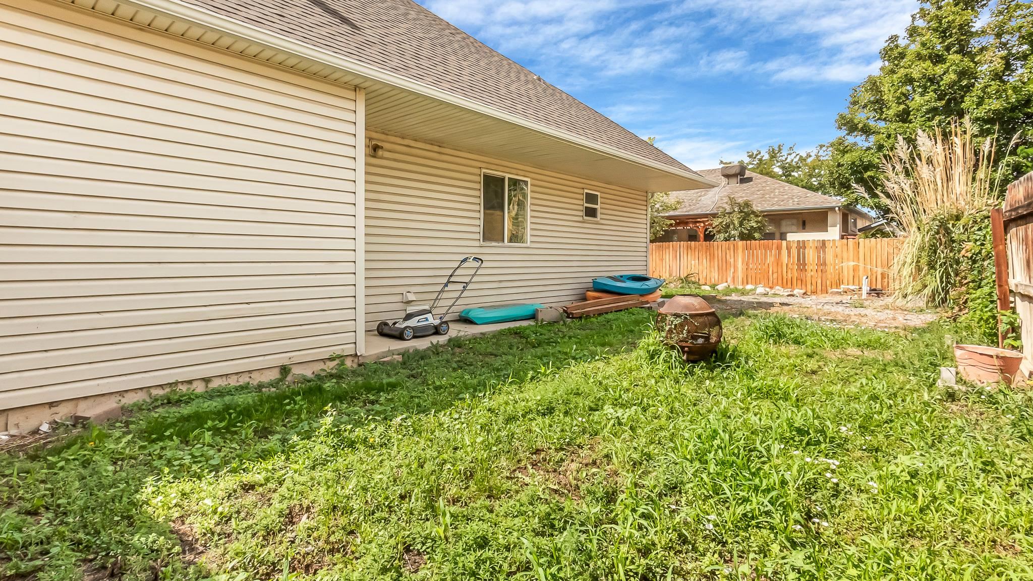 225 Vista Hills Drive Property Photo 8