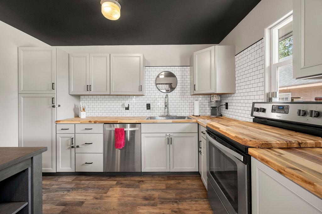 531 28 1/4 Road Property Photo 6