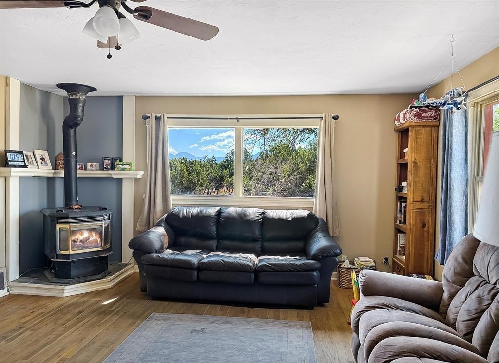 2001 Black Canyon Road Property Photo 8