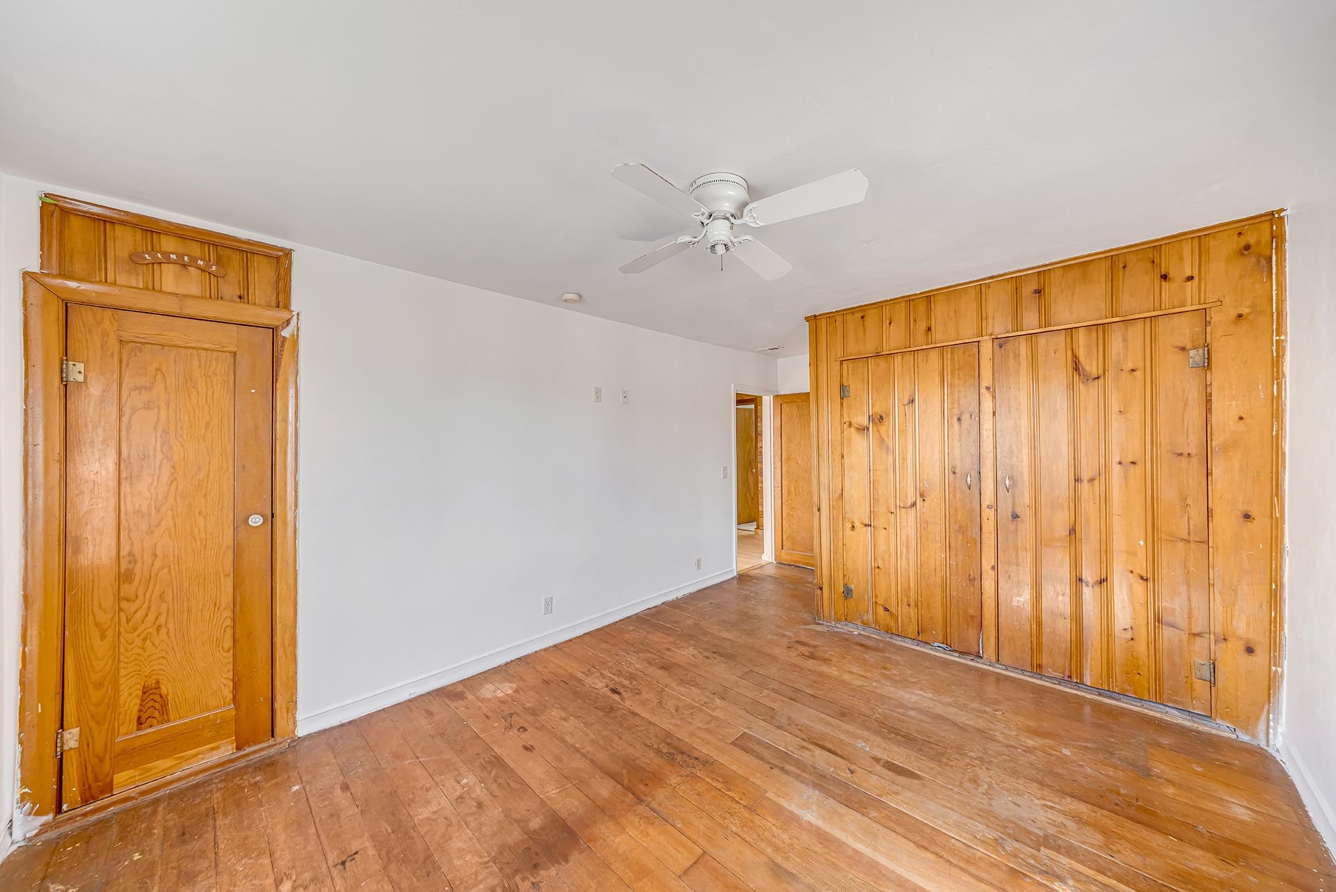 281 N Peach Street Property Photo 17