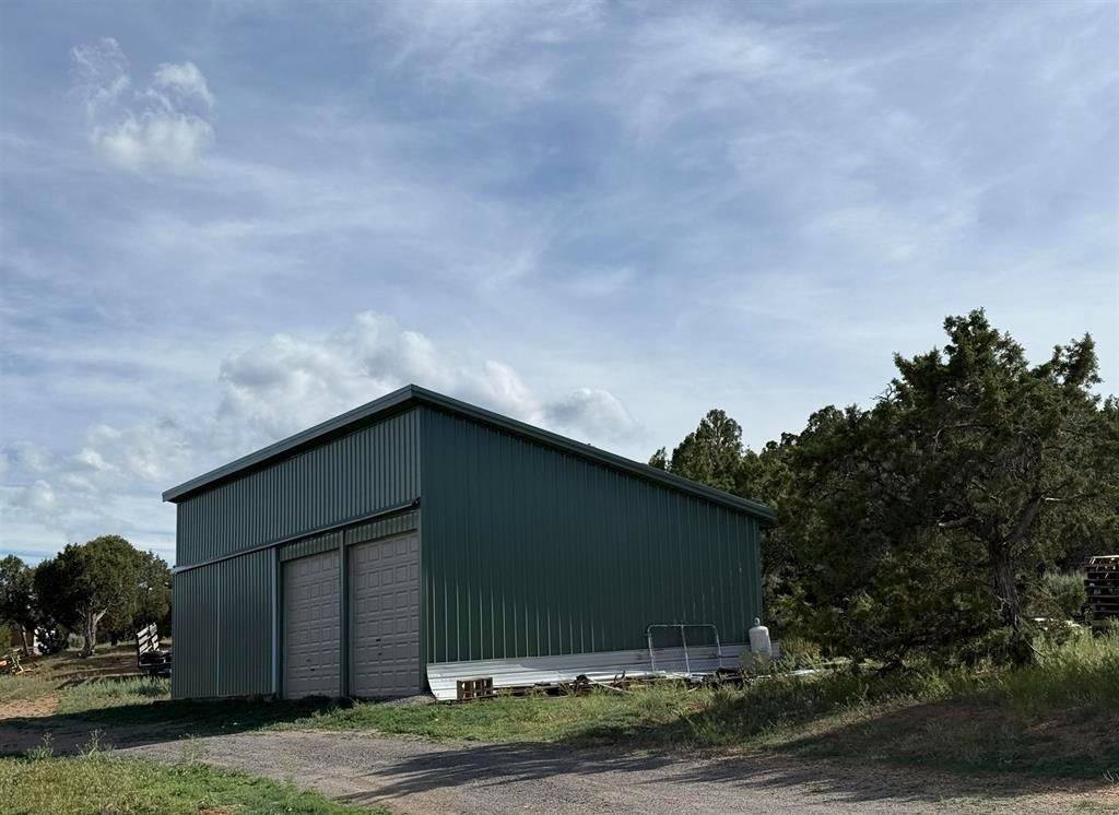 32310 B50 Road Property Photo 41