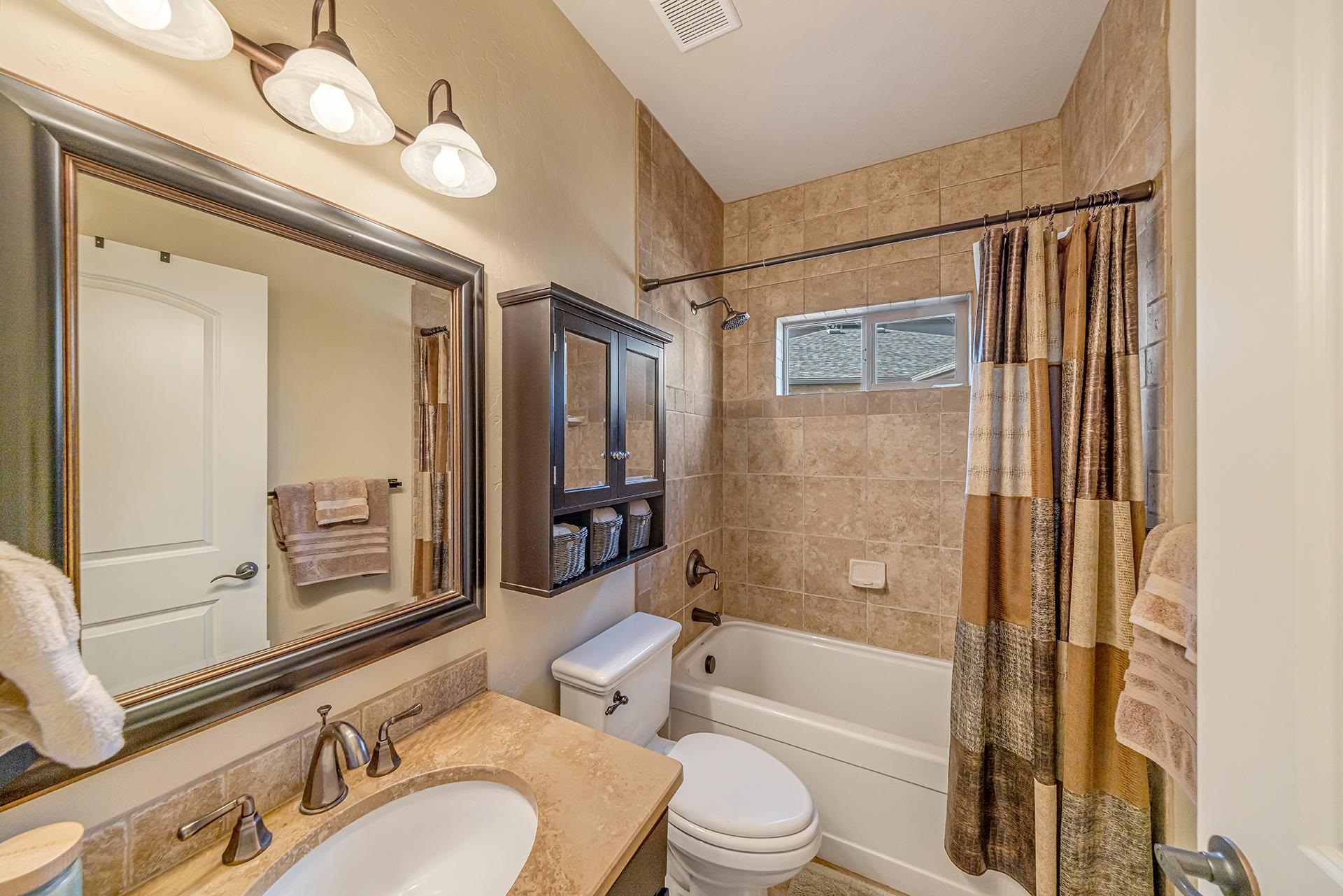 735 Moores Diamond Drive Property Photo 11