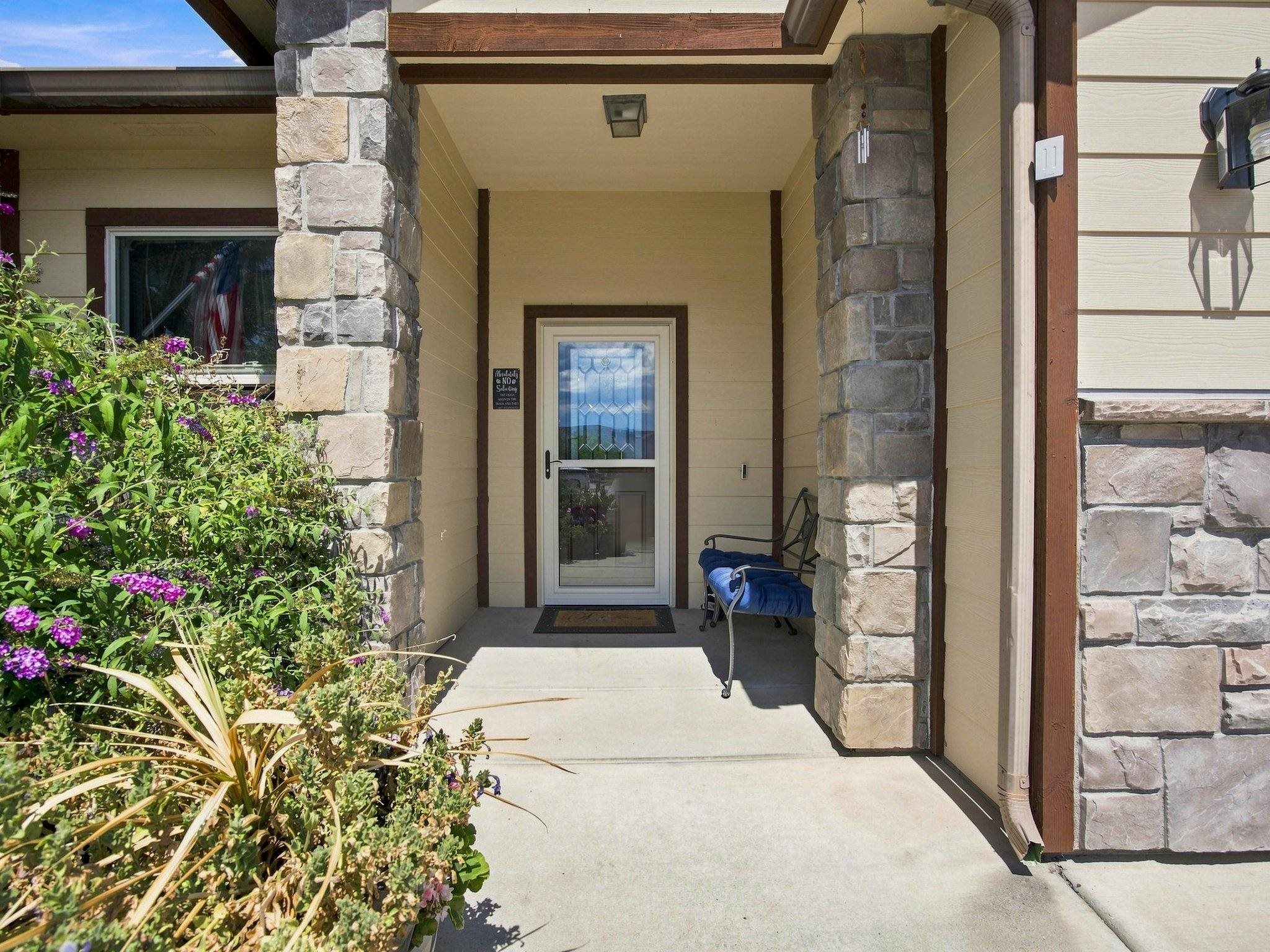 1421 Bobcat Way Property Photo 4