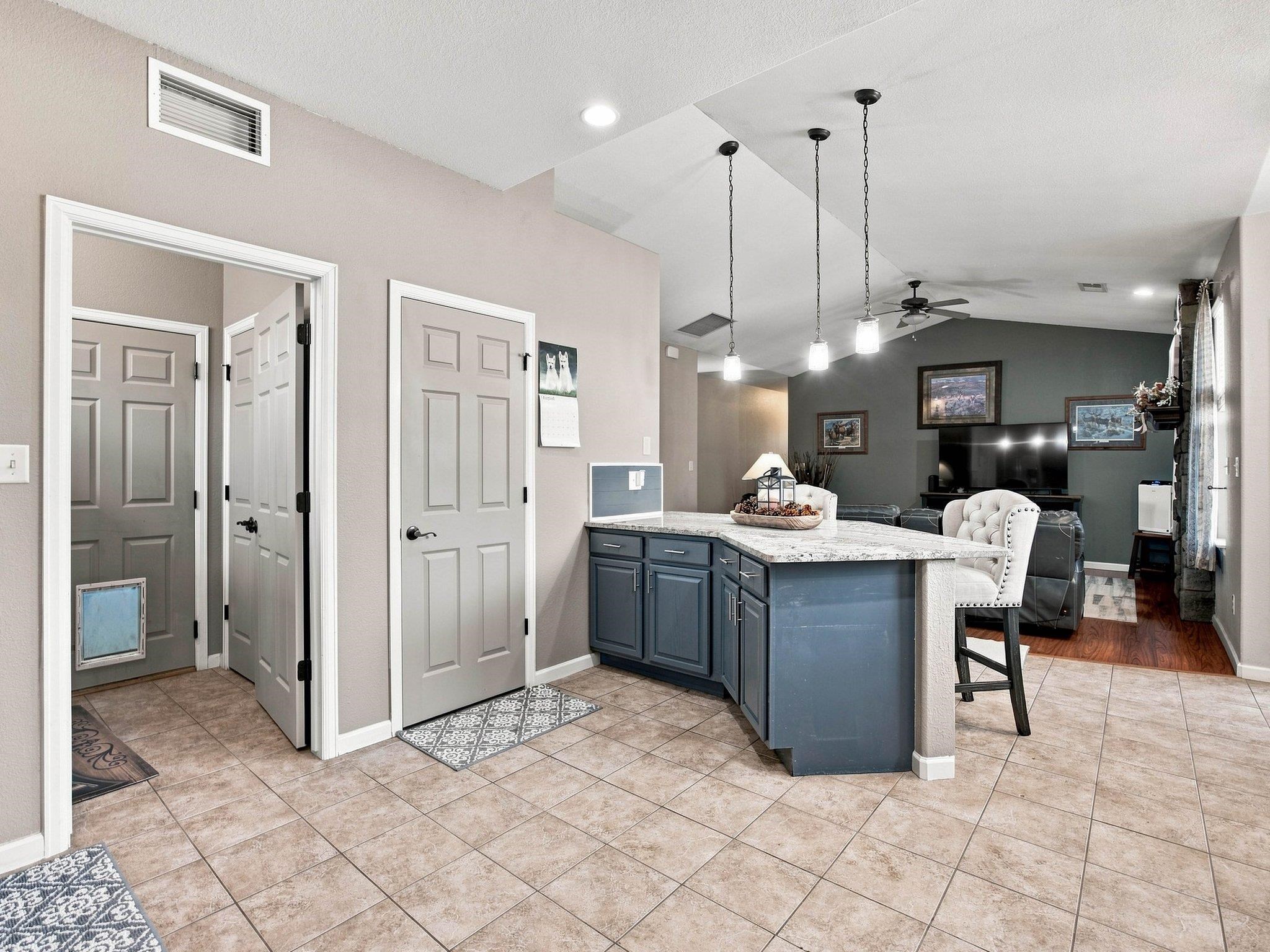 1421 Bobcat Way Property Photo 10