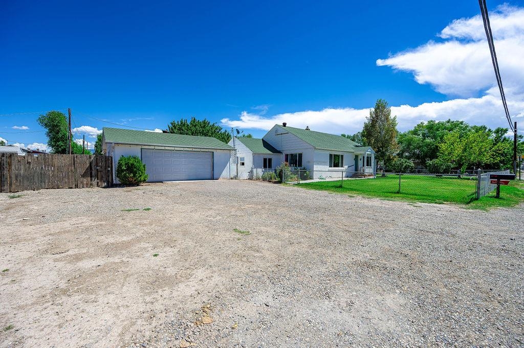 516 28 1/2 Road Property Photo 4