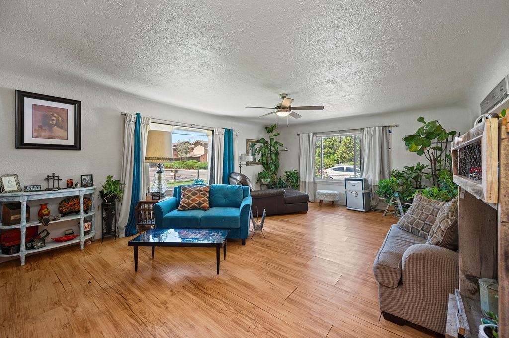 516 28 1/2 Road Property Photo 6