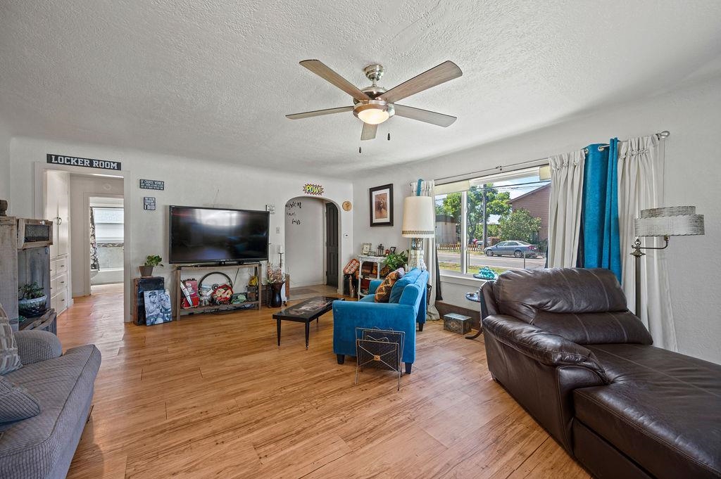 516 28 1/2 Road Property Photo 7