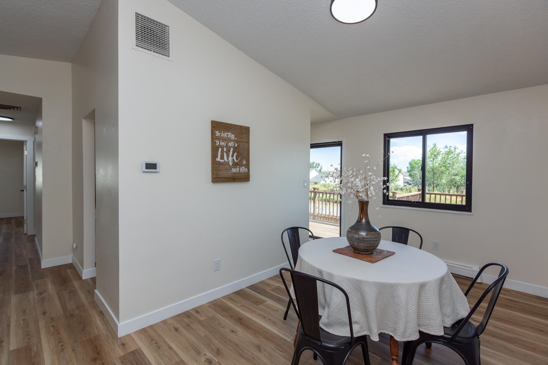 3229 Bunting Avenue Property Photo 5